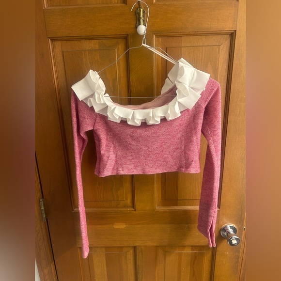 Aaizel Size 8 pleated Off Shoulder Boucle Top White Pink New with tags - Picture 8 of 8